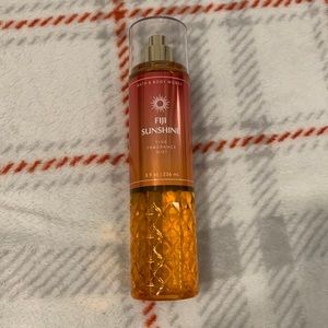 fiji sunshine bath and body works mist